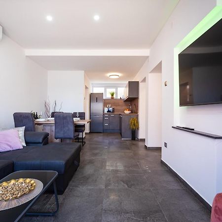 Kolovare Garden Oasis - First Row By Sea Zadar Exterior foto