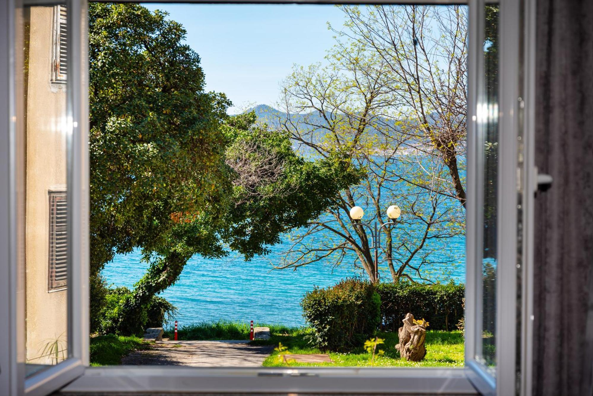 Kolovare Garden Oasis - First Row By Sea Zadar Exterior foto